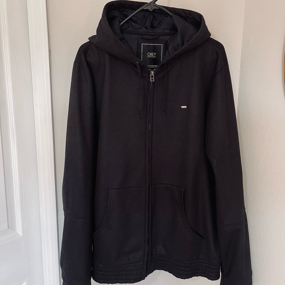 Obey Propaganda Zip Up Cracked/Aged Vegan Leather Hoodie, Men’s XL, Black